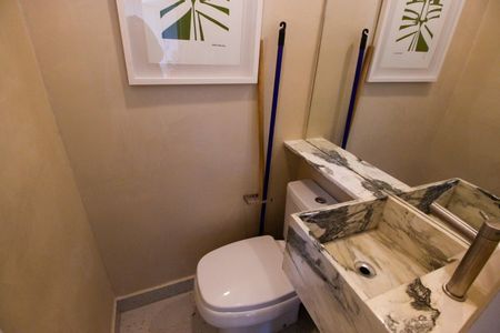 Apartamento à venda com 63m², 2 quartos e sem vagaLavabo