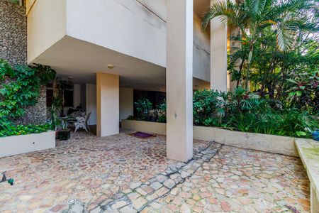 Apartamento à venda com 63m², 2 quartos e sem vagaÁrea comum