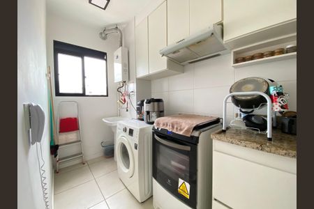 Apartamento à venda com 72m², 2 quartos e 1 vaga Apartamento à venda com 72m², 2 quartos e 1 vagaCozinha e Área de Serviço
