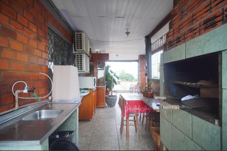 Casa à venda com 320m², 2 quartos e 3 vagasChurrasqueira