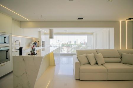 Apartamento à venda com 94m², 2 quartos e 2 vagasSala