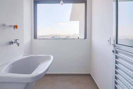 Apartamento à venda com 94m², 3 quartos e 2 vagasCozinha e Área de Serviço