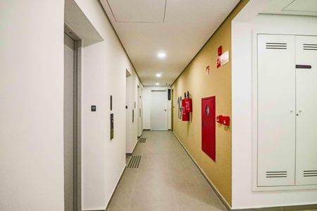 Apartamento à venda com 94m², 3 quartos e 2 vagasHall