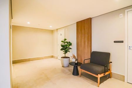 Apartamento à venda com 94m², 3 quartos e 2 vagasHall