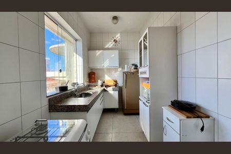 Apartamento à venda com 108m², 3 quartos e 1 vaga Apartamento à venda com 108m², 3 quartos e 1 vagaCozinha