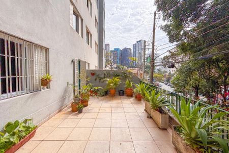 Apartamento à venda com 70m², 1 quarto e 1 vagaVista/Sala