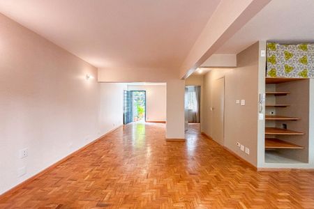 Apartamento à venda com 70m², 1 quarto e 1 vagaSala