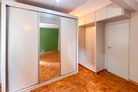 Apartamento à venda com 70m², 1 quarto e 1 vagaQuarto