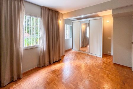 Apartamento à venda com 70m², 1 quarto e 1 vagaQuarto