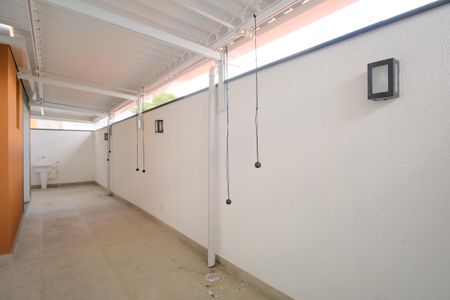 Apartamento para alugar com 61m², 2 quartos e 1 vagaVaranda da Sala