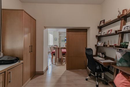 Apartamento à venda com 188m², 3 quartos e 1 vagaEscritório