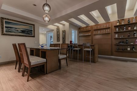 Apartamento à venda com 188m², 3 quartos e 1 vagaSala