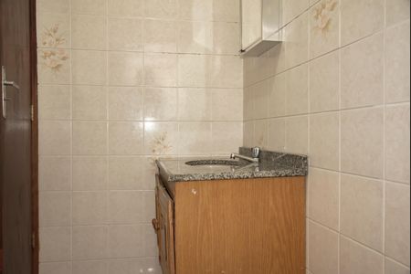 Casa à venda com 105m², 3 quartos e 2 vagasBanheiro da Suíte