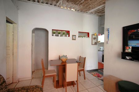 Casa à venda com 202m², 4 quartos e 1 vagaSala Edícula