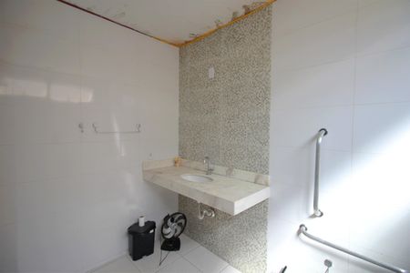 Casa à venda com 202m², 4 quartos e 1 vagaBanheiro da Suíte