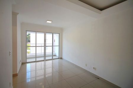 Apartamento para alugar com 85m², 3 quartos e 1 vagaSala