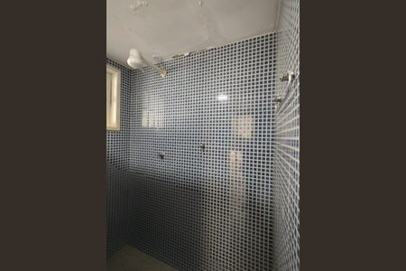 Casa de condomínio para alugar com 260m², 5 quartos e 3 vagasBanheiro Social 2