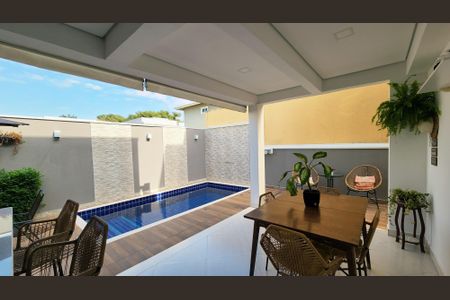 Casa de condomínio à venda com 145m², 3 quartos e 3 vagasÁrea gourmet