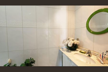 Casa à venda com 420m², 3 quartos e 4 vagas Casa à venda com 420m², 3 quartos e 4 vagasBanheiro