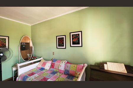 Casa à venda com 420m², 3 quartos e 4 vagas Casa à venda com 420m², 3 quartos e 4 vagasQuarto 1