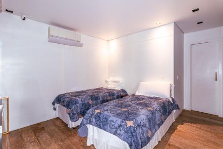 Apartamento à venda com 147m², 2 quartos e 2 vagasSuíte 2