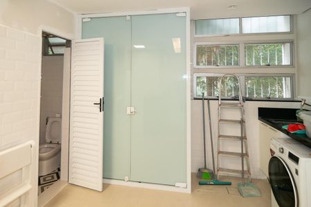 Apartamento à venda com 200m², 3 quartos e 1 vagaÁrea de Serviço