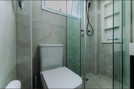 Apartamento à venda com 86m², 2 quartos e 1 vagaBanheiro da Suíte 1