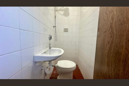 Apartamento à venda com 85m², 3 quartos e 1 vaga Apartamento à venda com 85m², 3 quartos e 1 vagaBanheiro 2