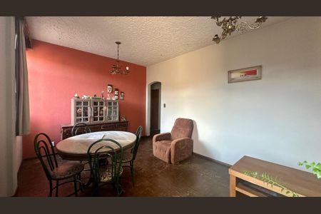 Apartamento à venda com 85m², 3 quartos e 1 vaga Apartamento à venda com 85m², 3 quartos e 1 vagaSala