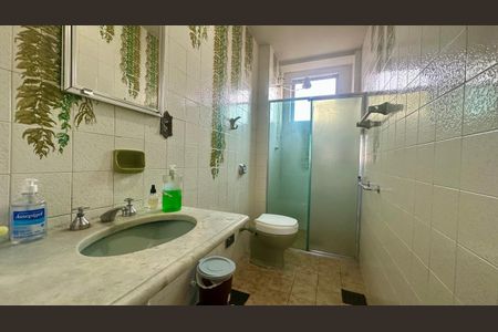 Apartamento à venda com 85m², 3 quartos e 1 vaga Apartamento à venda com 85m², 3 quartos e 1 vagaBanheiro