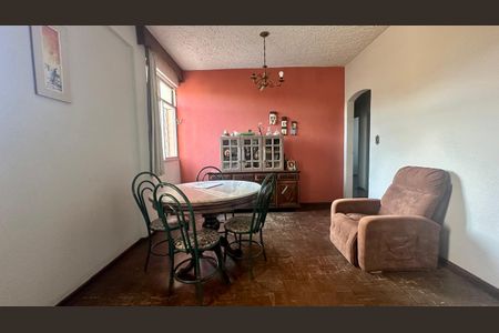 Apartamento à venda com 85m², 3 quartos e 1 vaga Apartamento à venda com 85m², 3 quartos e 1 vagaSala