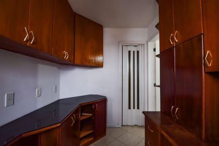 Apartamento à venda com 151m², 2 quartos e 2 vagasQuarto de Serviço