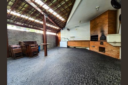 Apartamento à venda com 151m², 2 quartos e 2 vagasÁrea comum - Churrasqueira