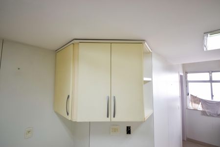 Apartamento à venda com 151m², 2 quartos e 2 vagasCozinha