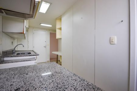 Apartamento à venda com 151m², 2 quartos e 2 vagasÁrea de Serviço