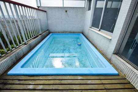 Apartamento à venda com 151m², 2 quartos e 2 vagasPiscina (Cobertura)