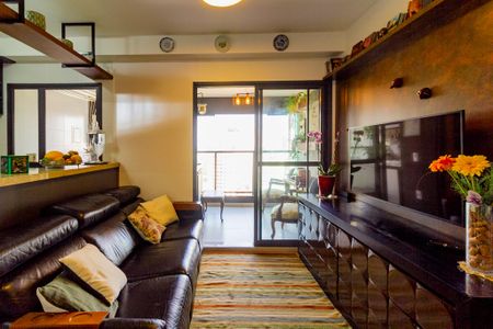Sala de Estar de apartamento para alugar com 2 quartos, 64m² em Jardim das Acácias, São Paulo