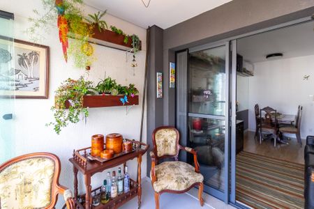 Apartamento para alugar com 64m², 2 quartos e 1 vaga Apartamento para alugar com 64m², 2 quartos e 1 vagaVaranda da Sala