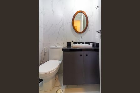 Apartamento para alugar com 64m², 2 quartos e 1 vaga Apartamento para alugar com 64m², 2 quartos e 1 vagaBanheiro da Suíte