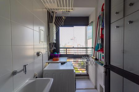 Apartamento para alugar com 64m², 2 quartos e 1 vaga Apartamento para alugar com 64m², 2 quartos e 1 vagaÁrea de Serviço