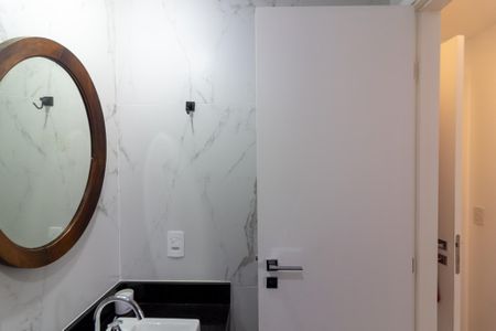 Apartamento para alugar com 64m², 2 quartos e 1 vaga Apartamento para alugar com 64m², 2 quartos e 1 vagaBanheiro da Suíte