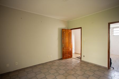 Apartamento à venda com 98m², 3 quartos e sem vagaSala