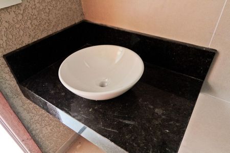 Casa à venda com 189m², 3 quartos e 4 vagasBanheiro de Serviço