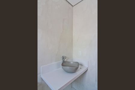 Casa à venda com 189m², 3 quartos e 4 vagasBanheiro da Suíte