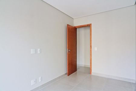 Casa à venda com 189m², 3 quartos e 4 vagasQuarto 1
