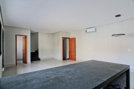 Casa à venda com 189m², 3 quartos e 4 vagasCozinha