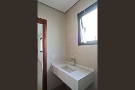 Casa à venda com 189m², 3 quartos e 4 vagasLavabo