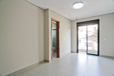 Casa à venda com 192m², 3 quartos e 4 vagasSuíte