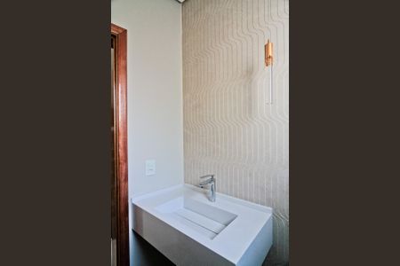 Casa à venda com 192m², 3 quartos e 4 vagasLavabo