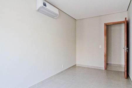 Casa à venda com 192m², 3 quartos e 4 vagasQuarto 1